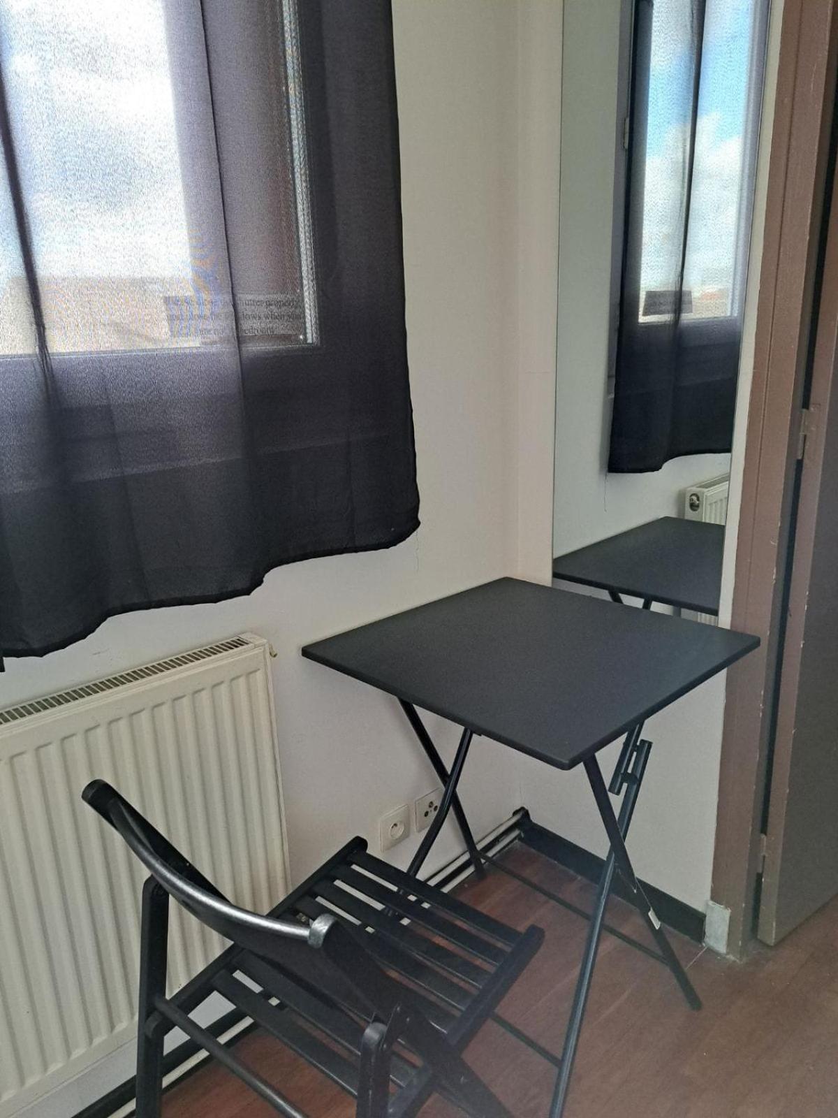 Chambre Solo Duo 20 Min Paris Drancy Eksteriør billede
